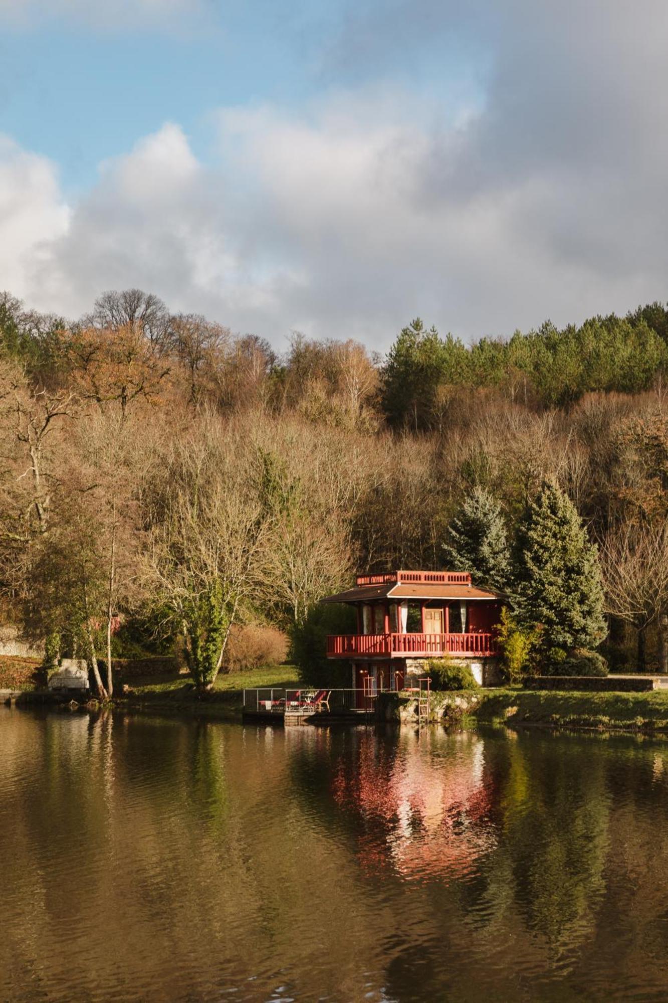 Abbaye Des Vaux De Hotel 3*