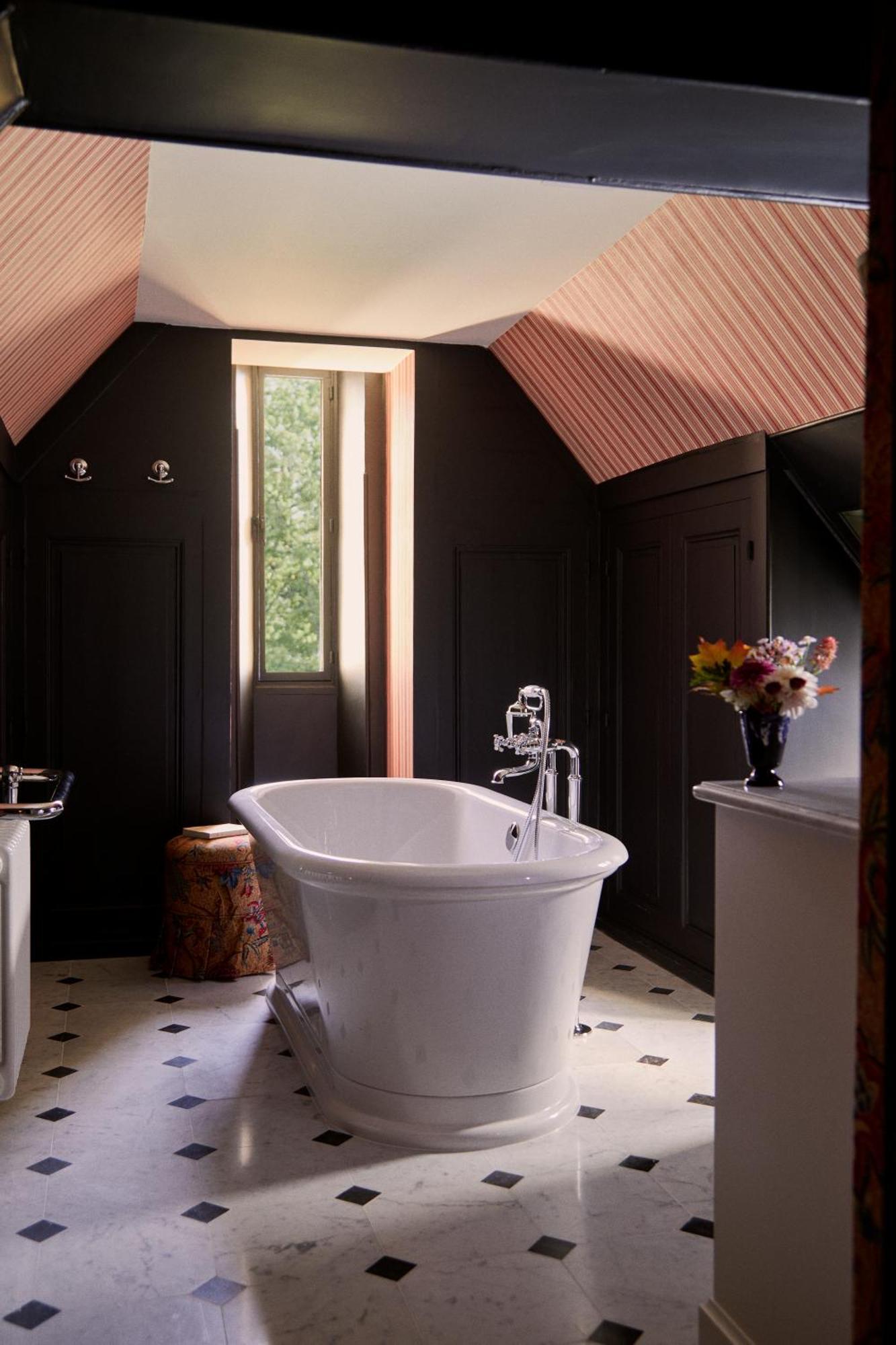 Hotel Abbaye Des Vaux De 3*