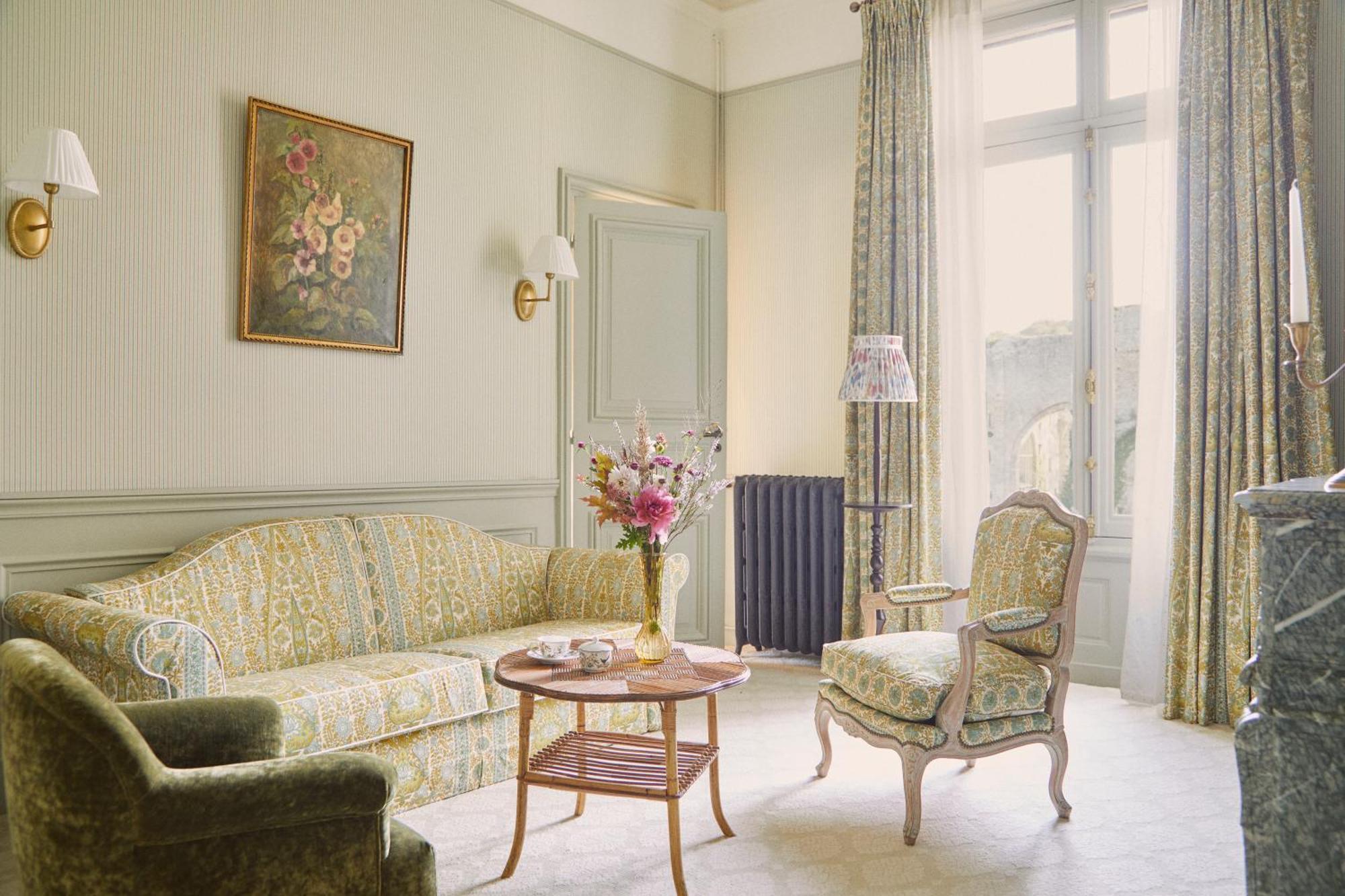 Abbaye Des Vaux De Hotel 3*