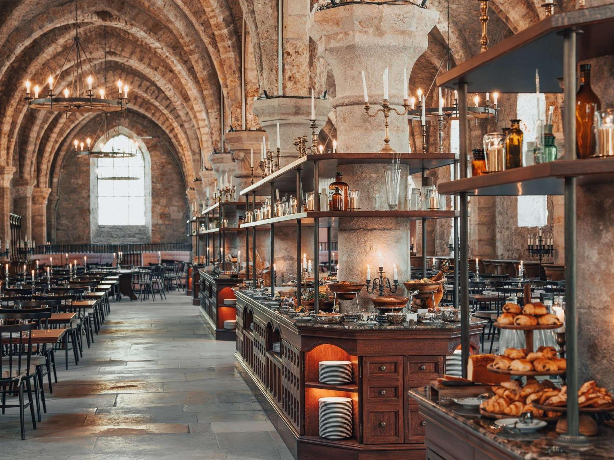 Abbaye Des Vaux De Hotel 3*
